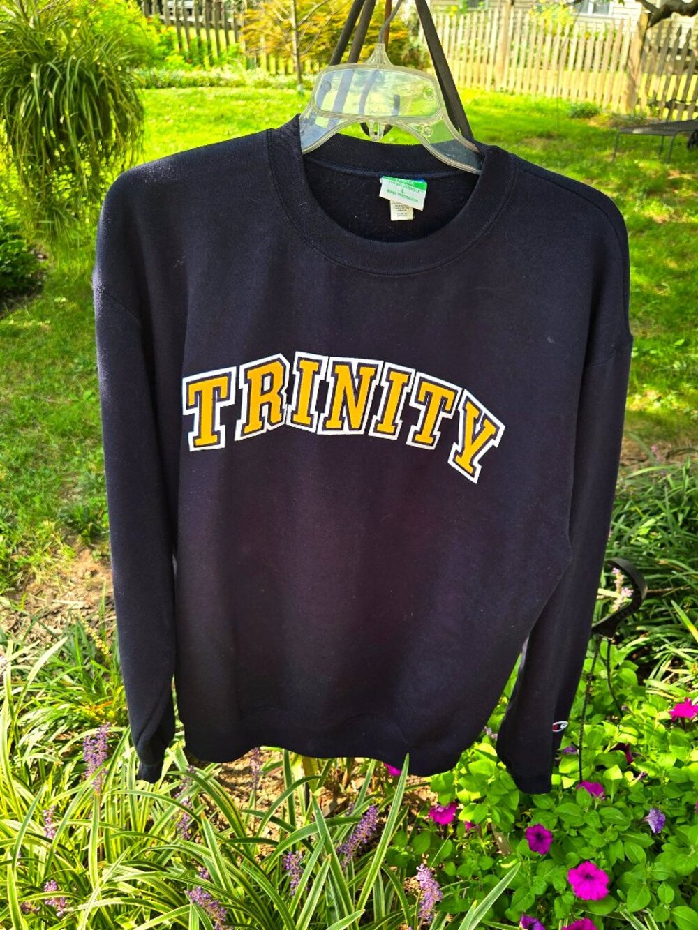 Champion Trinity College Crewneck Sweatshirt Large | Navy Blue Yellow Fleece
